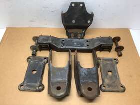 2765-1 Gm 1968-1979 Corvette C3 Rear Suspension Strut Rod Mounting Bracket Parts Oem