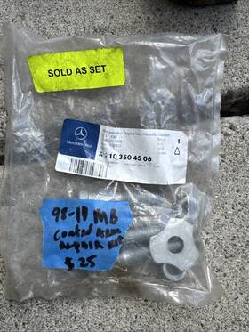 A2103504506 Mercedes-benz Oem 98-11 Rear Lateral Arm Repair Kit A2103504506. 7a1-3