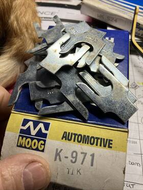 Bu060 Moog K-971 Box Of 22 Nos Caster / Camber Shims . Shim Number